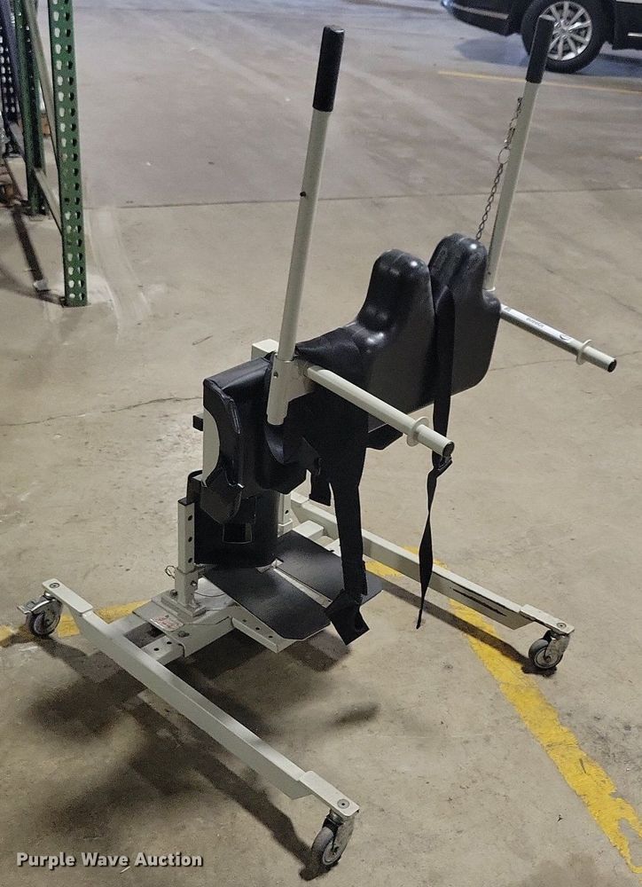 image for item IQ9808 Easy Pivot EP-81  patient lift