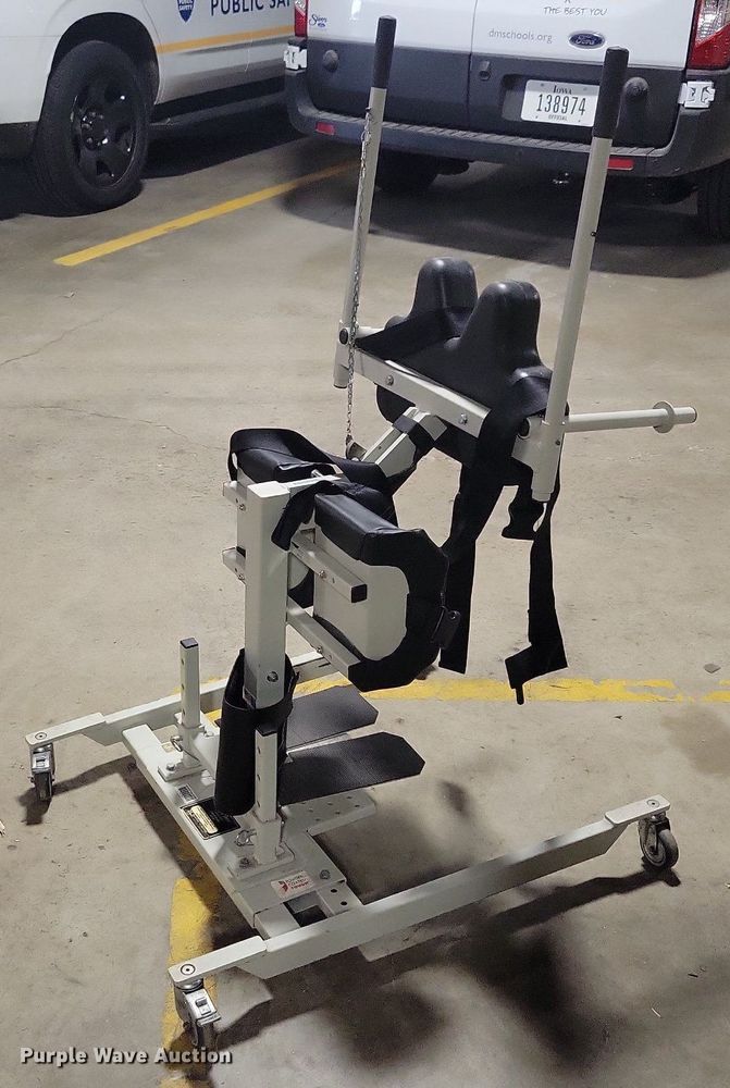 image for item IQ9808 Easy Pivot EP-81  patient lift