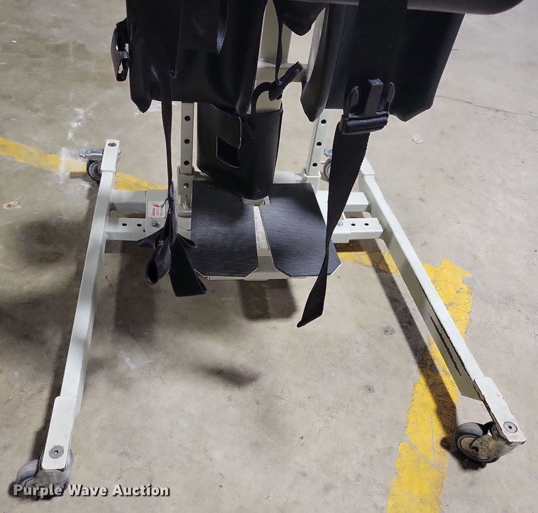 image for item IQ9808 Easy Pivot EP-81  patient lift