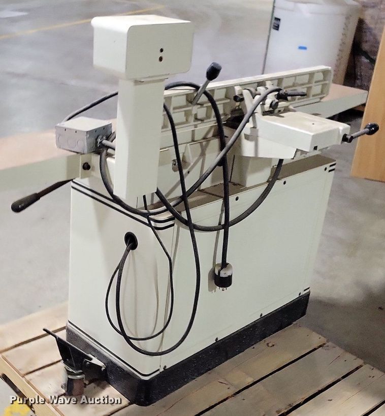 image for item IQ9810 2016 Shop Fox W1741SW  jointer