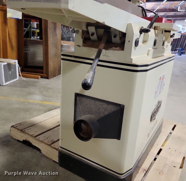 image for item IQ9810 2016 Shop Fox W1741SW  jointer