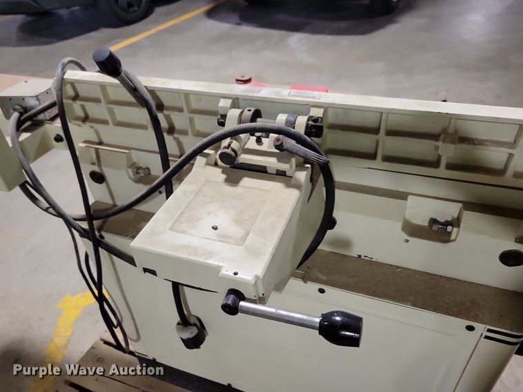 image for item IQ9810 2016 Shop Fox W1741SW  jointer