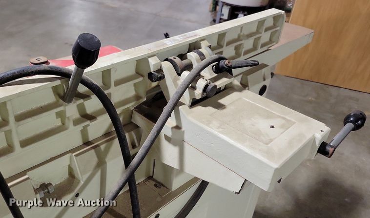 image for item IQ9810 2016 Shop Fox W1741SW  jointer