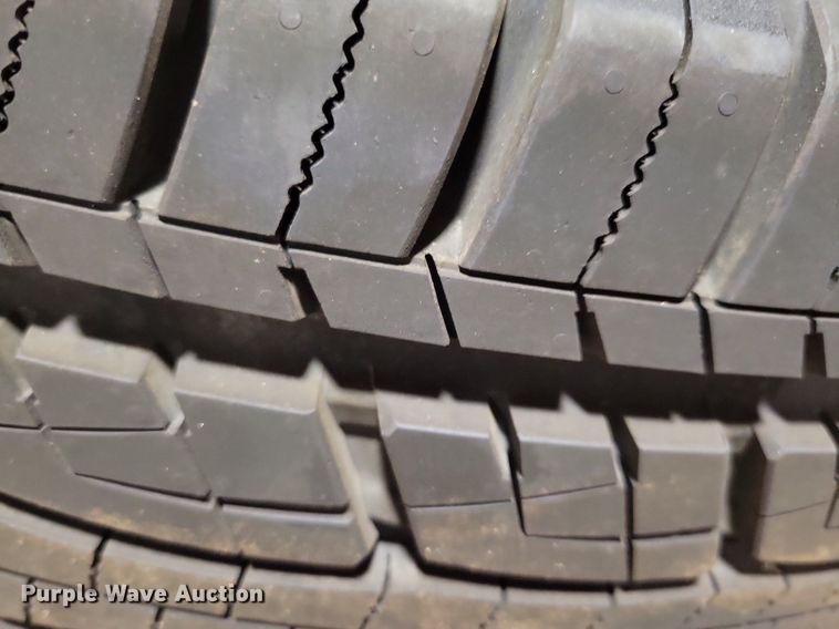 image for item IQ9811 (4) Graber HTS LT275/65R18 tires