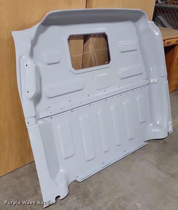 image for item IQ9813 Van partition