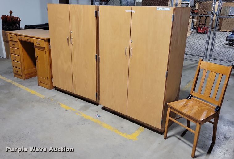 image for item IQ9814 Furniture