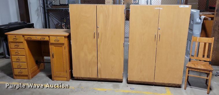 image for item IQ9814 Furniture