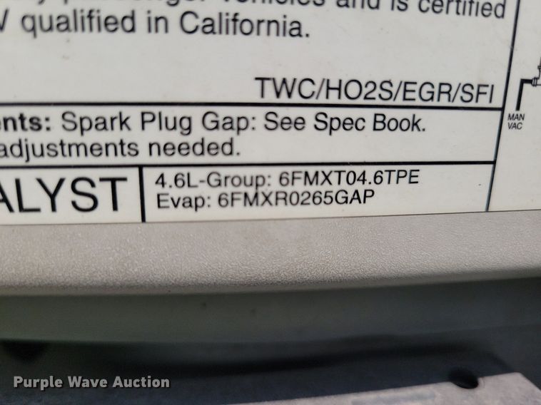 image for item IQ9815 2006 Ford E250  van