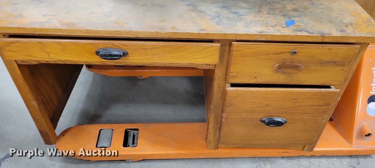 image for item IQ9816 Riley Hopkins  screen printing press