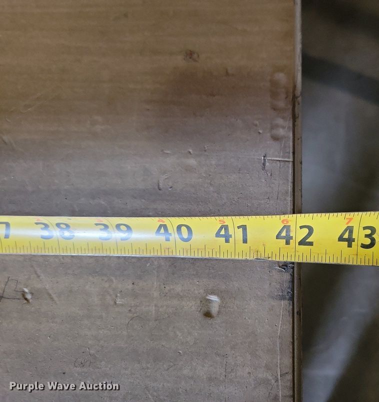 image for item IQ9817 Furniture