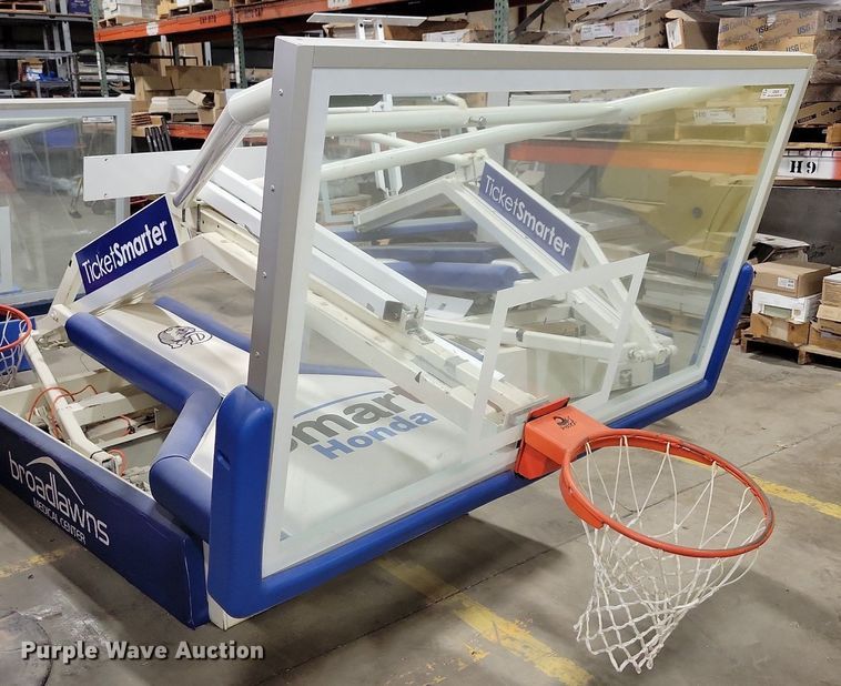 image for item IQ9820 Bison  basketball goal