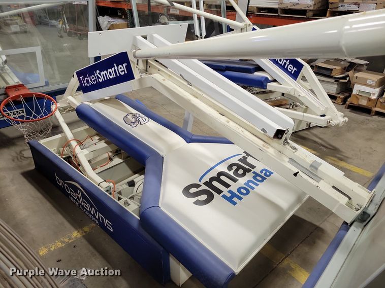 image for item IQ9820 Bison  basketball goal