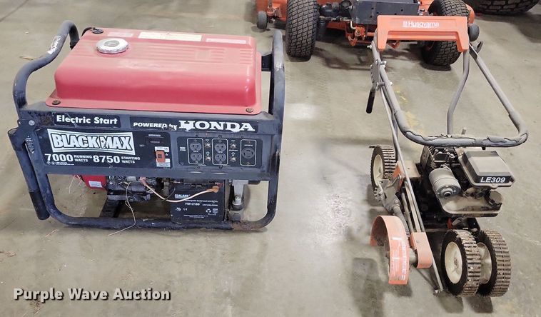 image for item IQ9824 Honda Black Max  generator