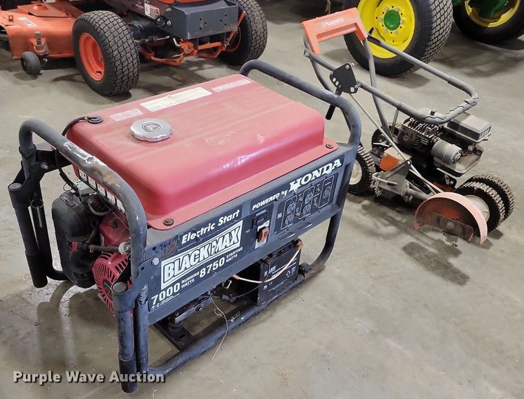 image for item IQ9824 Honda Black Max  generator