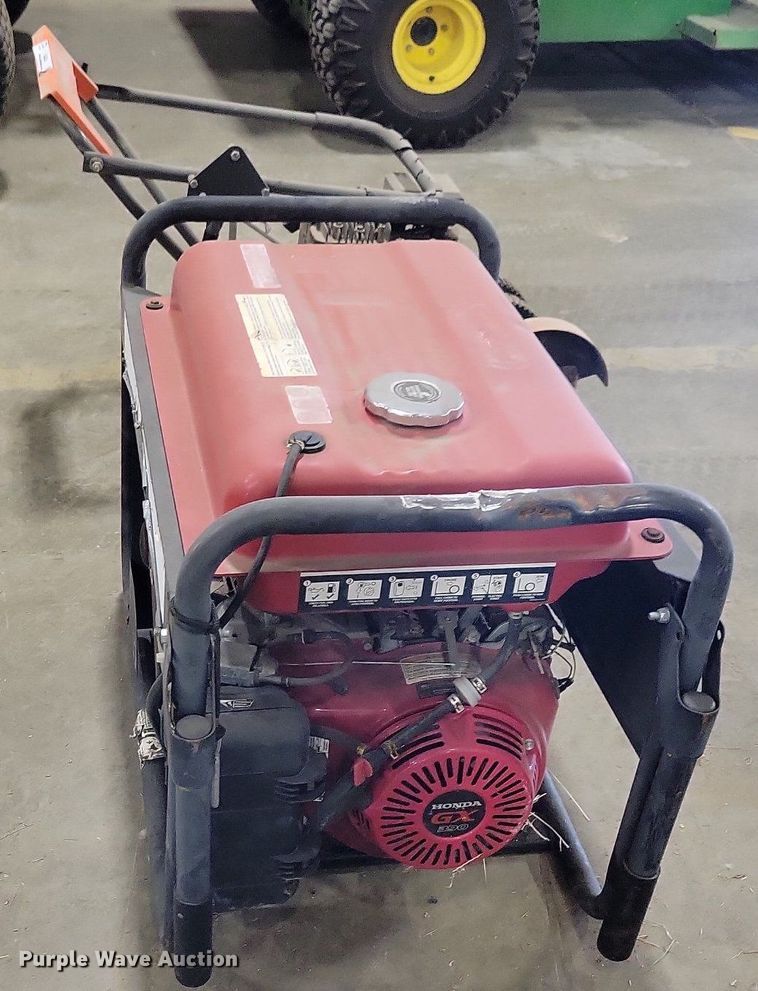 image for item IQ9824 Honda Black Max  generator