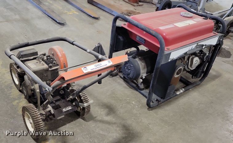 image for item IQ9824 Honda Black Max  generator