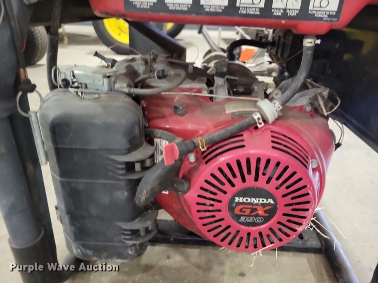 image for item IQ9824 Honda Black Max  generator