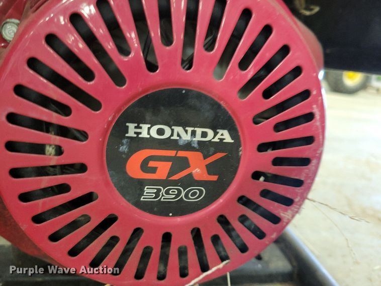 image for item IQ9824 Honda Black Max  generator