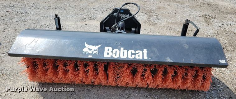 image for item IQ9825 2018 Bobcat 3650  utility vehicle