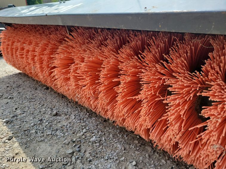 image for item IQ9825 2018 Bobcat 3650  utility vehicle