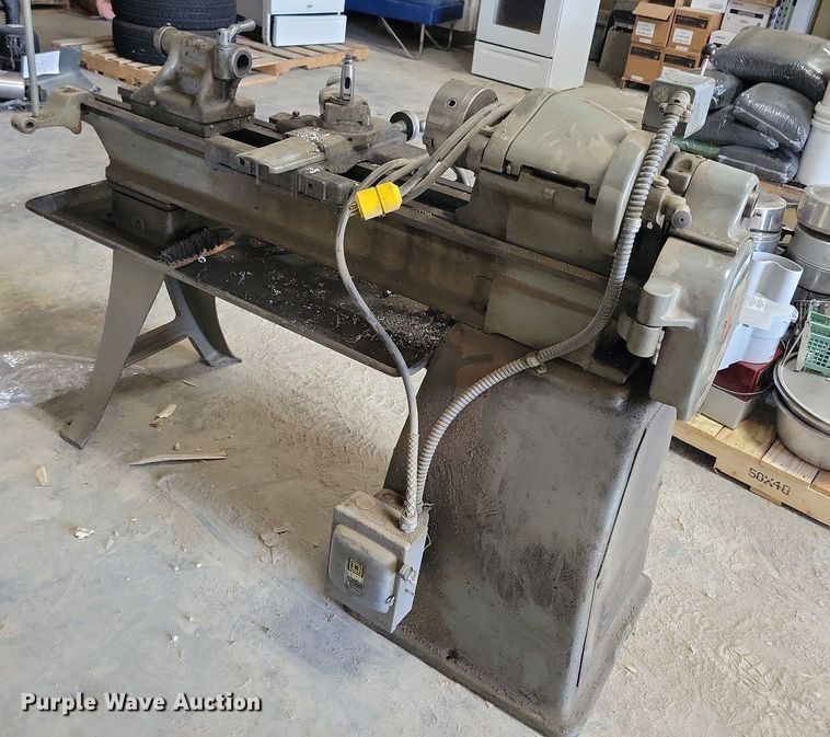 image for item IQ9841 South Bend  metal lathe