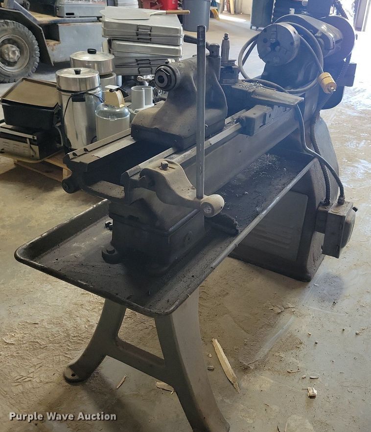 image for item IQ9841 South Bend  metal lathe