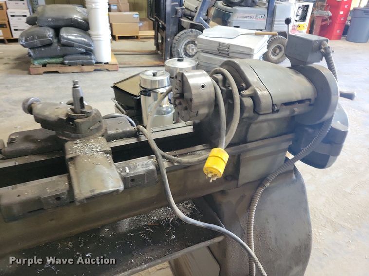 image for item IQ9841 South Bend  metal lathe