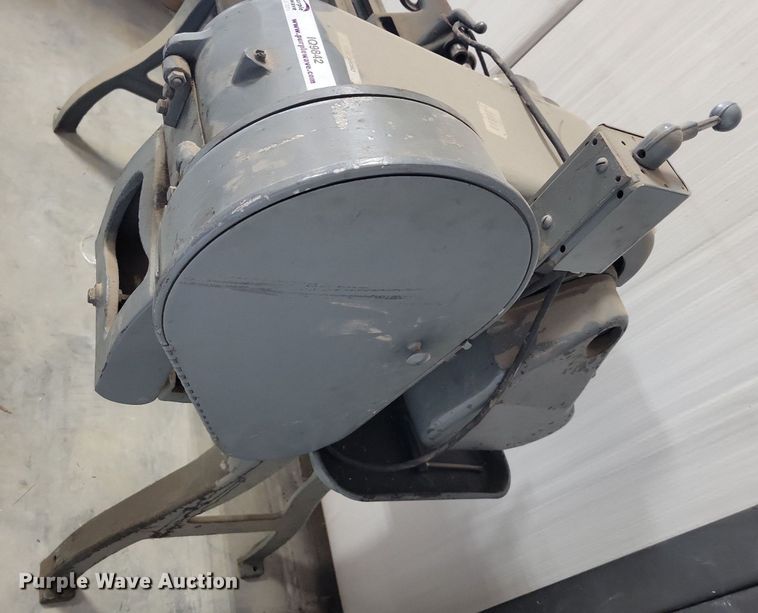 image for item IQ9842 Hogan  metal lathe