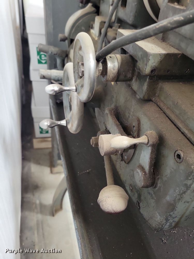 image for item IQ9842 Hogan  metal lathe