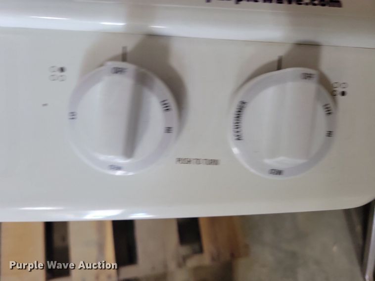 image for item IQ9844 Whirlpool  oven