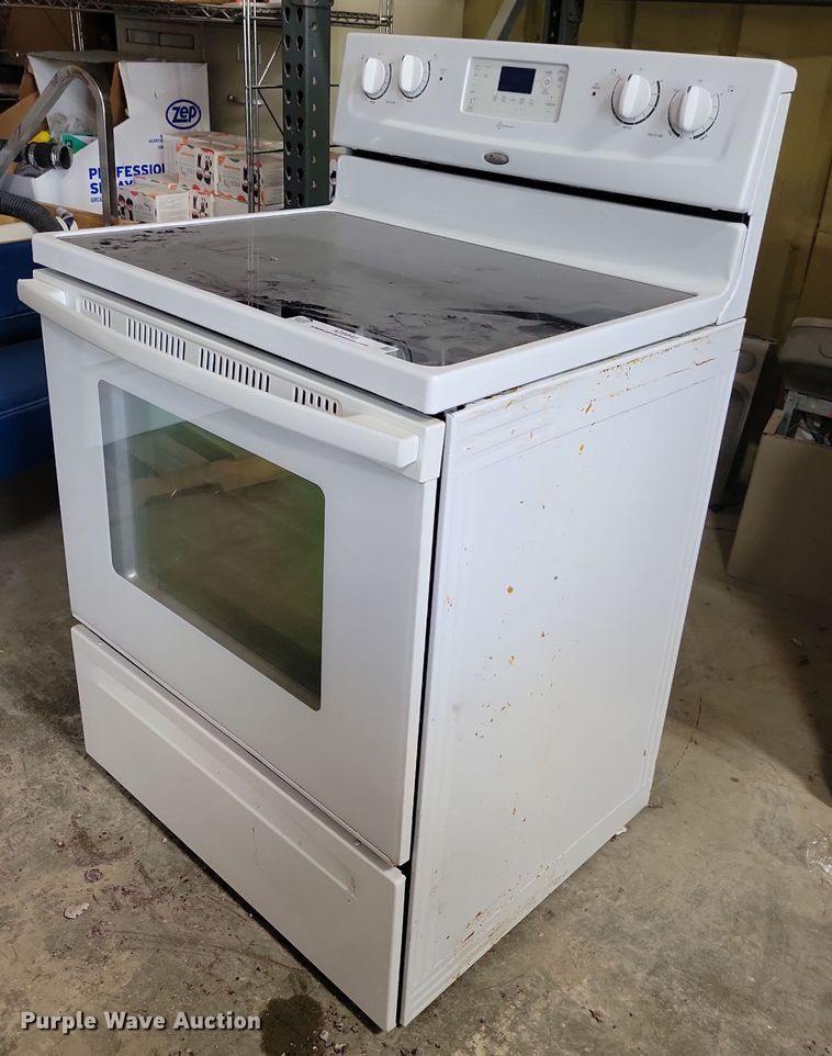 image for item IQ9845 Whirlpool  oven