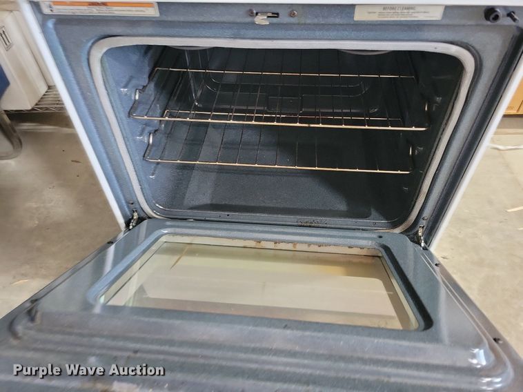 image for item IQ9845 Whirlpool  oven
