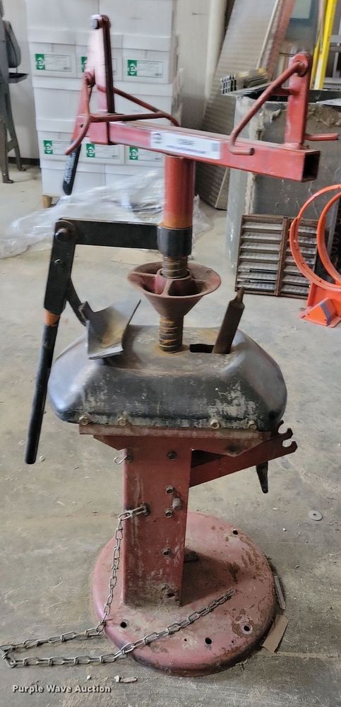 image for item IQ9846 Coats 310  tire machine