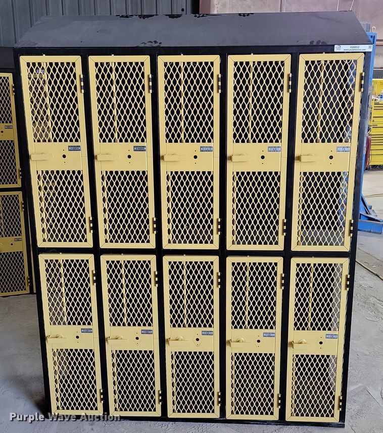 image for item IQ9852 DeBourgh Mfg.  locker