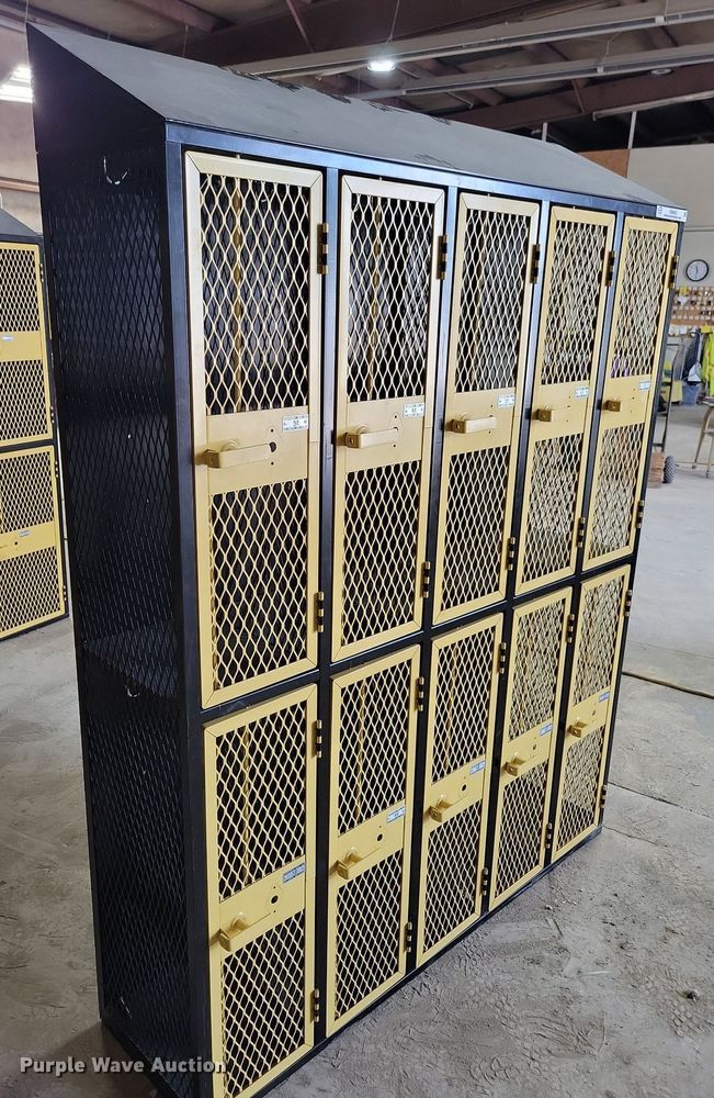 image for item IQ9852 DeBourgh Mfg.  locker