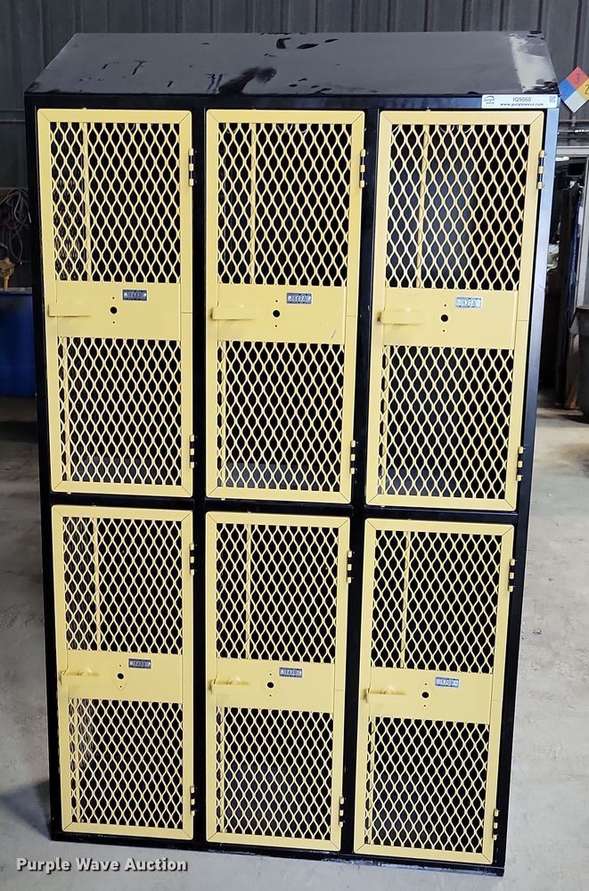 image for item IQ9860 DeBourgh Mfg.  locker