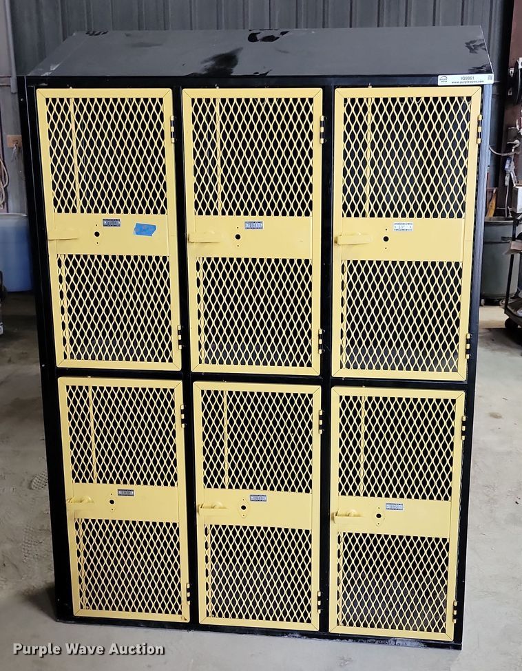 image for item IQ9861 DeBourgh Mfg.  locker