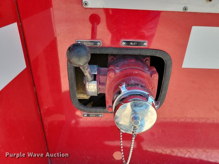 image for item IQ9870 1986 Chevrolet C70  fire truck