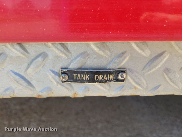 image for item IQ9870 1986 Chevrolet C70  fire truck