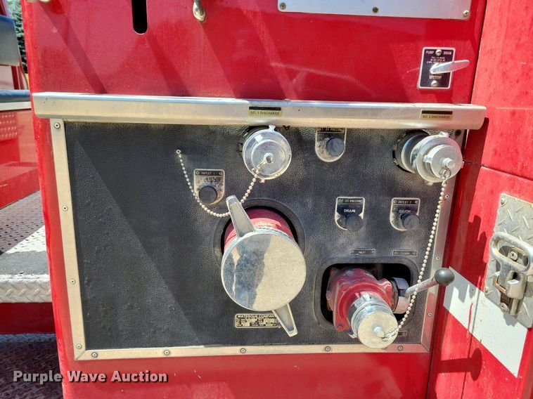 image for item IQ9870 1986 Chevrolet C70  fire truck