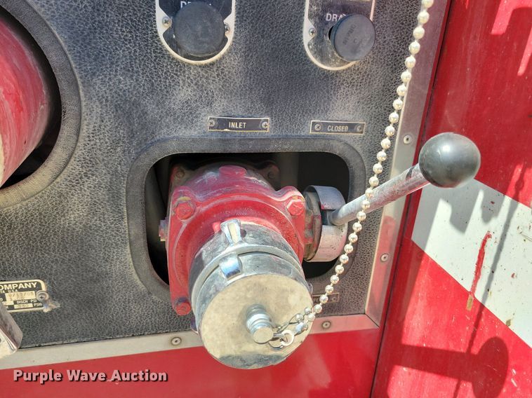 image for item IQ9870 1986 Chevrolet C70  fire truck