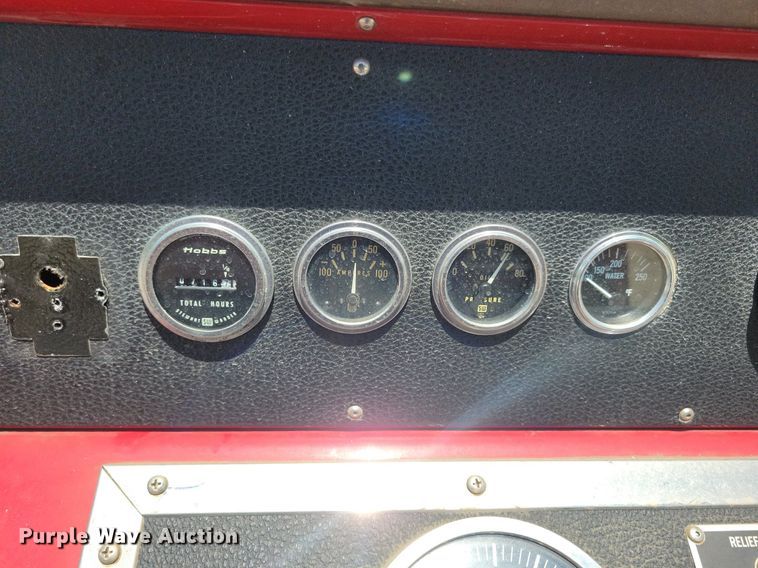 image for item IQ9870 1986 Chevrolet C70  fire truck