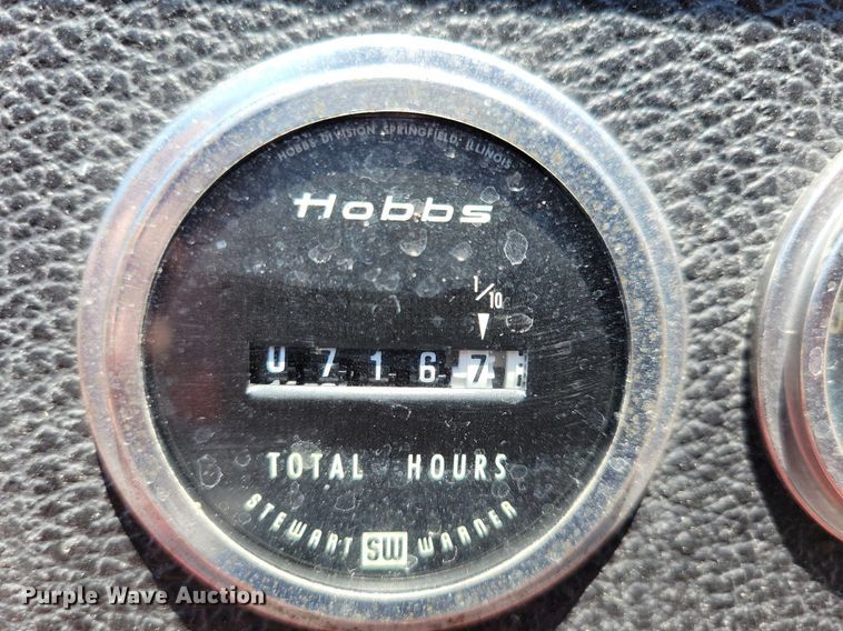 image for item IQ9870 1986 Chevrolet C70  fire truck