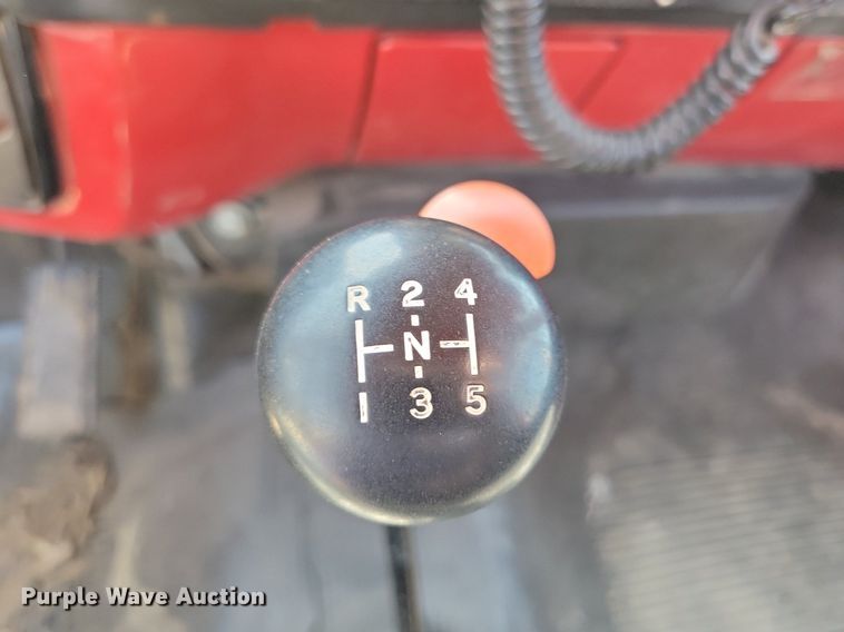 image for item IQ9870 1986 Chevrolet C70  fire truck