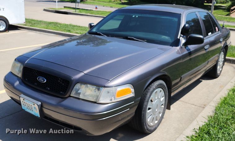 image for item JD9021 2010 Ford Crown Victoria Police Interceptor