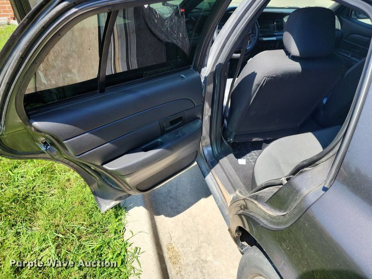 image for item JD9021 2010 Ford Crown Victoria Police Interceptor