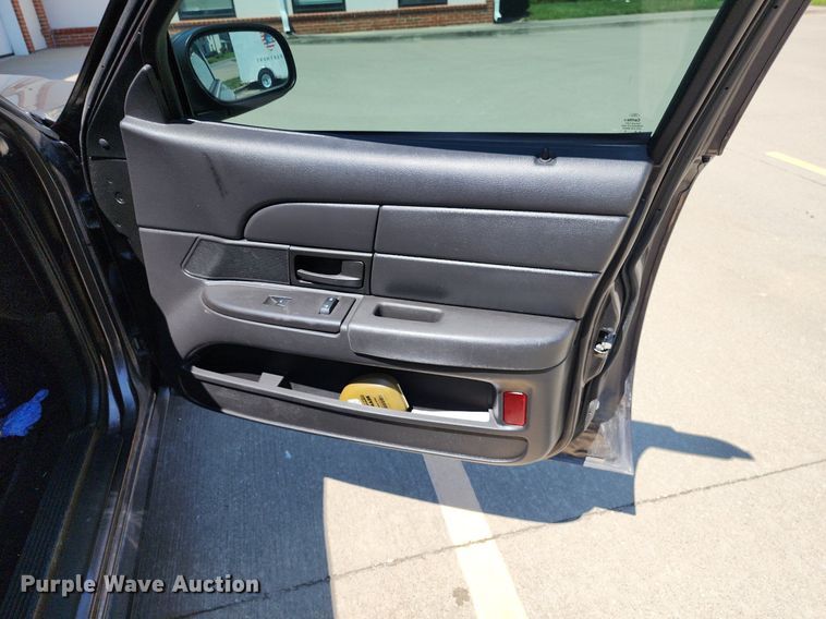 image for item JD9021 2010 Ford Crown Victoria Police Interceptor