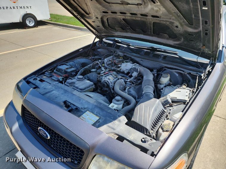 image for item JD9021 2010 Ford Crown Victoria Police Interceptor