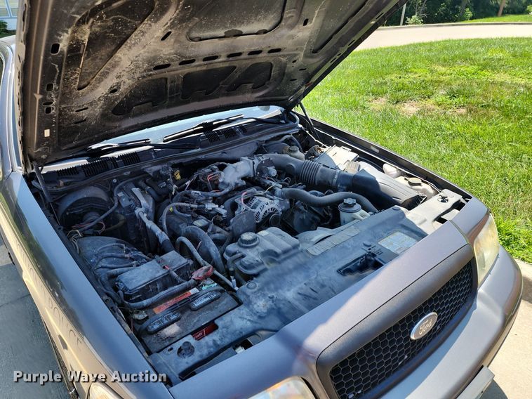 image for item JD9021 2010 Ford Crown Victoria Police Interceptor