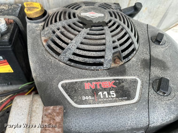 image for item JD9022 Monroe  spreader